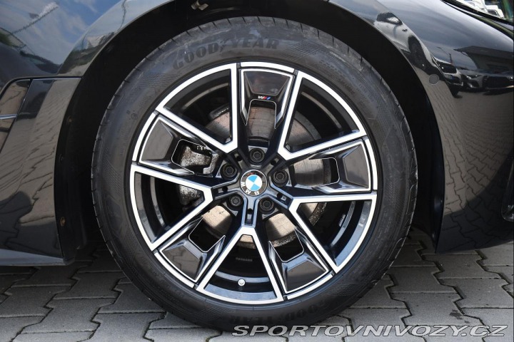 BMW 4 420d M-SPORT xDrive 1M ČR 2023