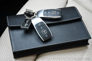 Mercedes-Benz Ostatní modely EQC 400 4MATIC HUD ČR 2021
