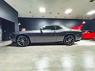 Dodge Challenger SXT 2020