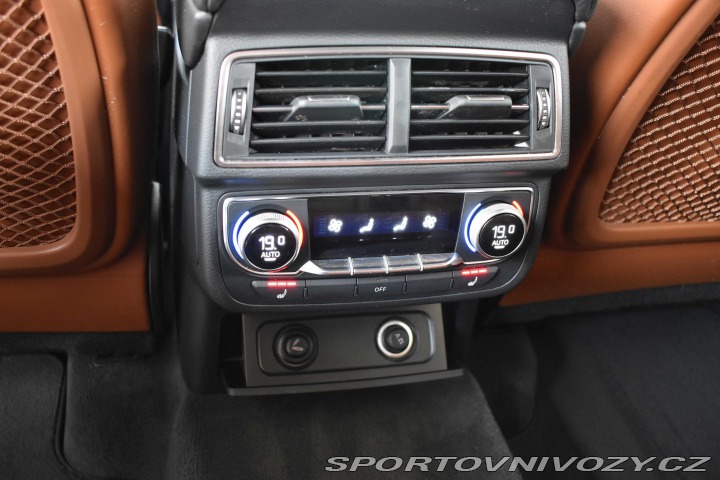 Audi SQ7 V8 TDI REZERVACE 2017