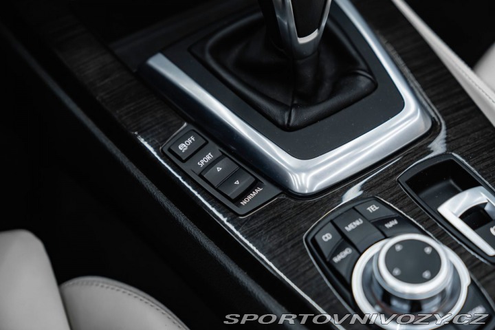 BMW Z4 Roadster sDrive 35i, Perf 2010