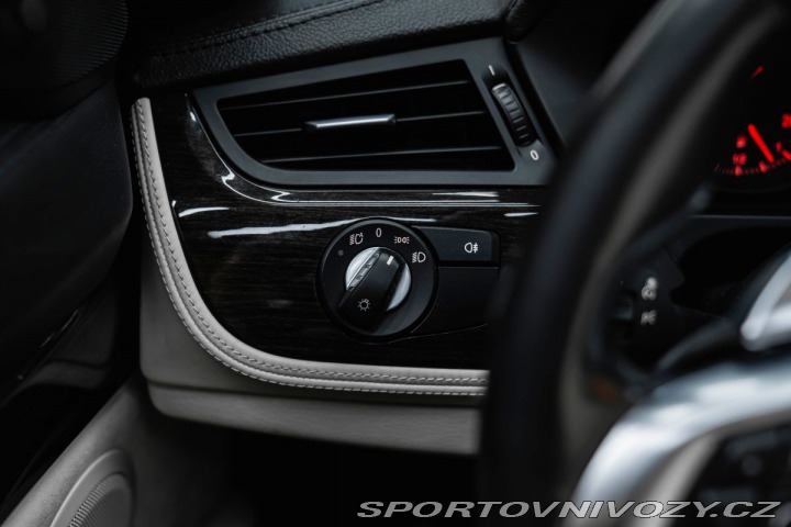 BMW Z4 Roadster sDrive 35i, Perf 2010