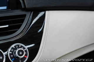 BMW Z4 Roadster sDrive 35i, Perf 2010