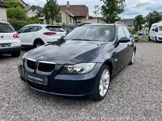 BMW 3 320i 110 kW Manuál