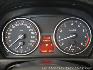 BMW 3 330 i xDrive 2011