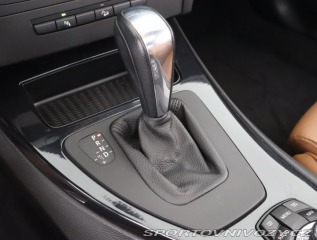 BMW 3 330 i xDrive 2011