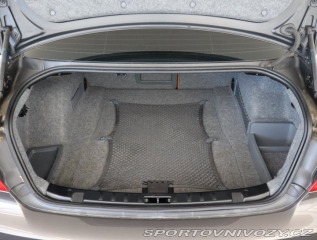 BMW 3 330 i xDrive 2011