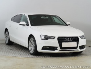 Audi A5 Sport 2.0 TDI 2013