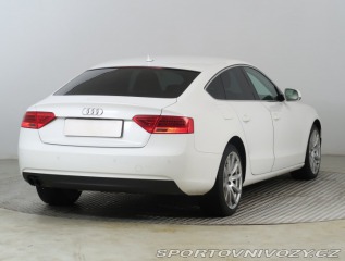 Audi A5 Sport 2.0 TDI 2013