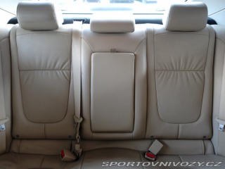 Jaguar XF 3.0 D 2011