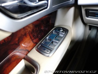 Jaguar XF 3.0 D 2011