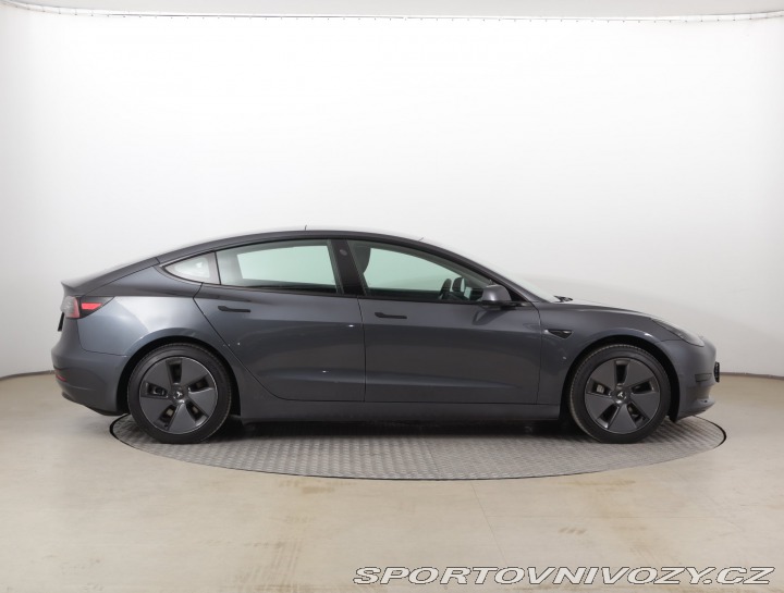 Tesla Model 3 Std Range Plus LFP 2021