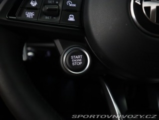 Alfa Romeo Tonale 1.3T Ibrida PHEV Q4 2025