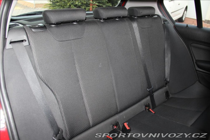 BMW 1 1,6 116i Turbo 136PS  A/T 2011