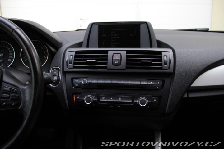 BMW 1 1,6 116i Turbo 136PS  A/T 2011
