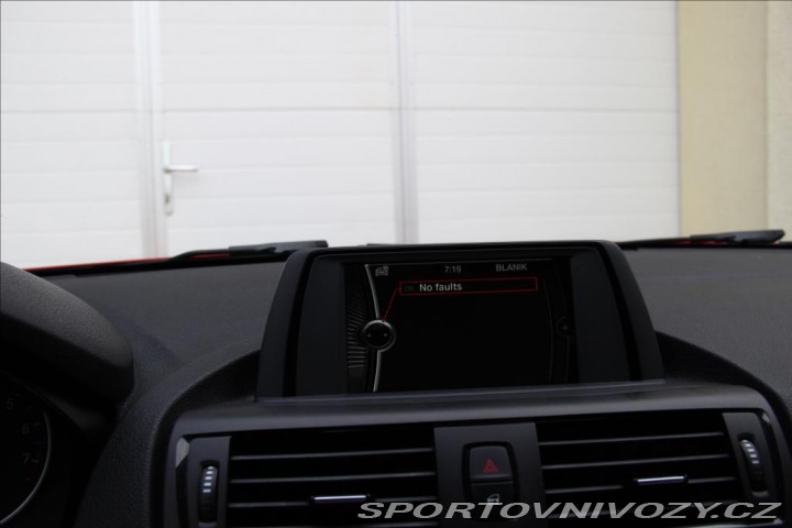 BMW 1 1,6 116i Turbo 136PS  A/T 2011