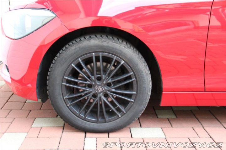 BMW 1 1,6 116i Turbo 136PS  A/T 2011