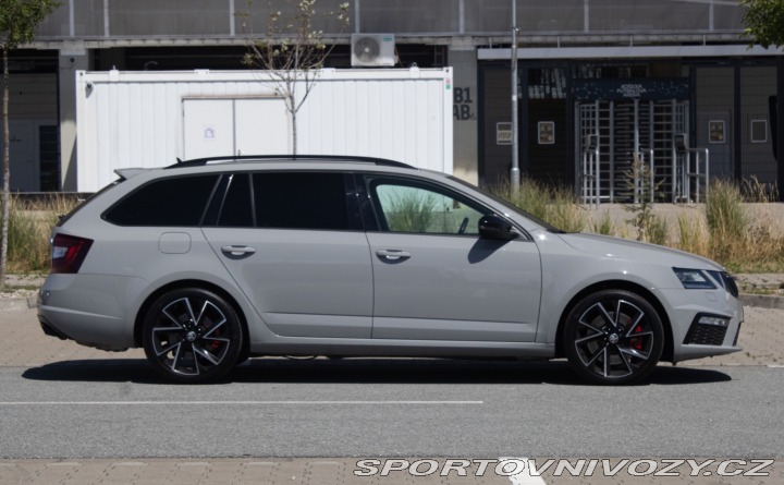 Škoda Octavia RS Combi 2020