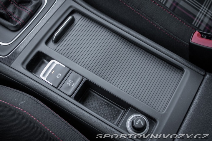 Volkswagen Golf 2.0 TFSI GTI DSG 2013