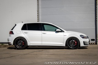 Volkswagen Golf 2.0 TFSI GTI DSG 2013