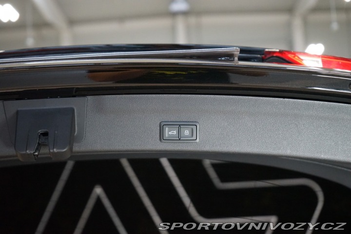 Audi RS6 AVANT*MATRIX*360*HUS*PANO 2023