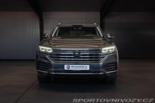 Volkswagen  Touareg 3.0 TDI 210 kW Elegance v