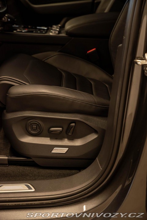 Volkswagen Ostatní modely Touareg 3.0 TDI 210 kW Elegance v 2021