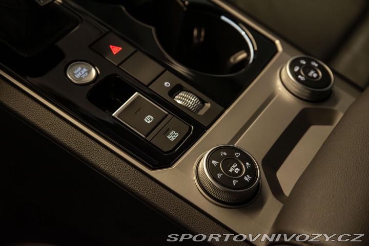 Volkswagen Ostatní modely Touareg 3.0 TDI 210 kW Elegance v 2021