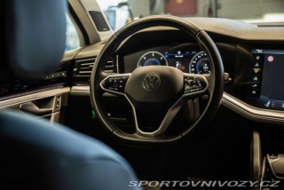 Volkswagen Ostatní modely Touareg 3.0 TDI 210 kW Elegance v 2021