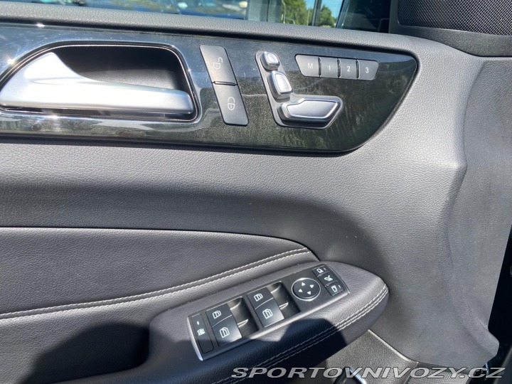 Mercedes-Benz Ostatní modely GLE 500 4Matic 2017