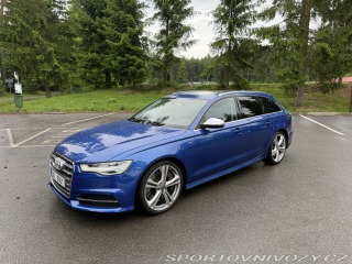 Audi S6 