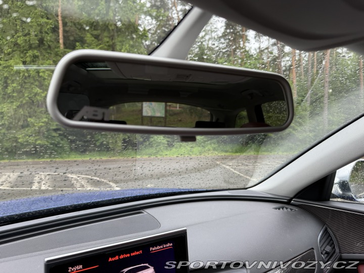 Audi S6  2015