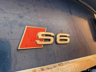 Audi S6  2015