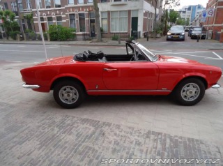 Fiat 124 Spider 1.6 Sport Spider BS1 1972