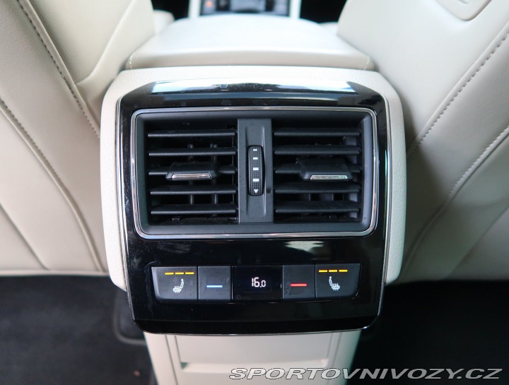 Škoda Superb Laurin&Klement 2.0 TS 2016
