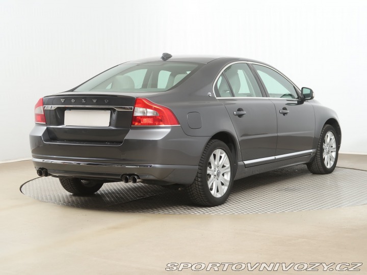 Volvo S80 Summum 2.4 D5 2009