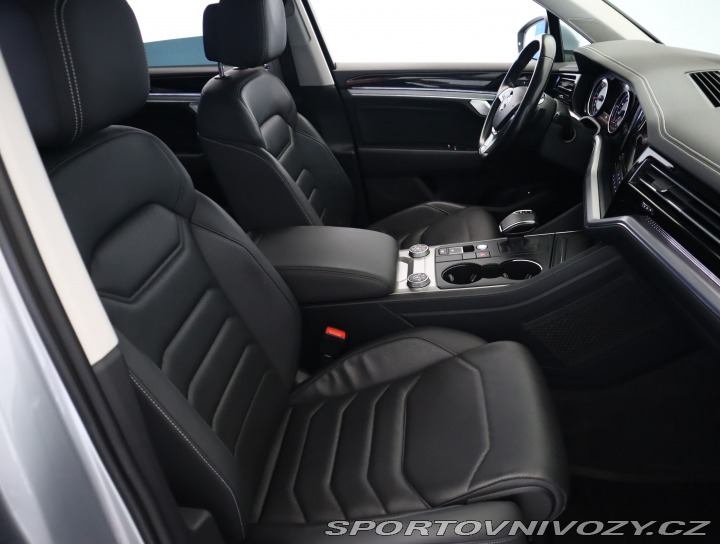Volkswagen Ostatní modely Touareg Elegance 3.0 TDI 2019