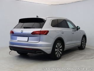 Volkswagen Ostatní modely Touareg Elegance 3.0 TDI 2019