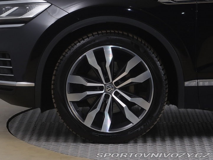 Volkswagen Ostatní modely Touareg  3.0 TDI 2018