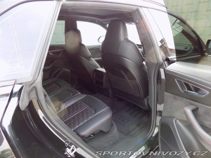 Audi RS Q8 4.0TFSi/Matrix/PANO/1.Maj 2021