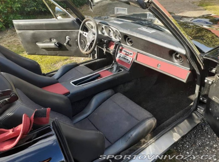 Ostatní značky Ostatní modely Jensen Healey 1974