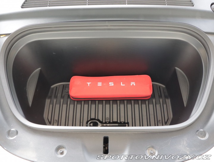 Tesla Model Y Long Range AWD 79kWh 2022