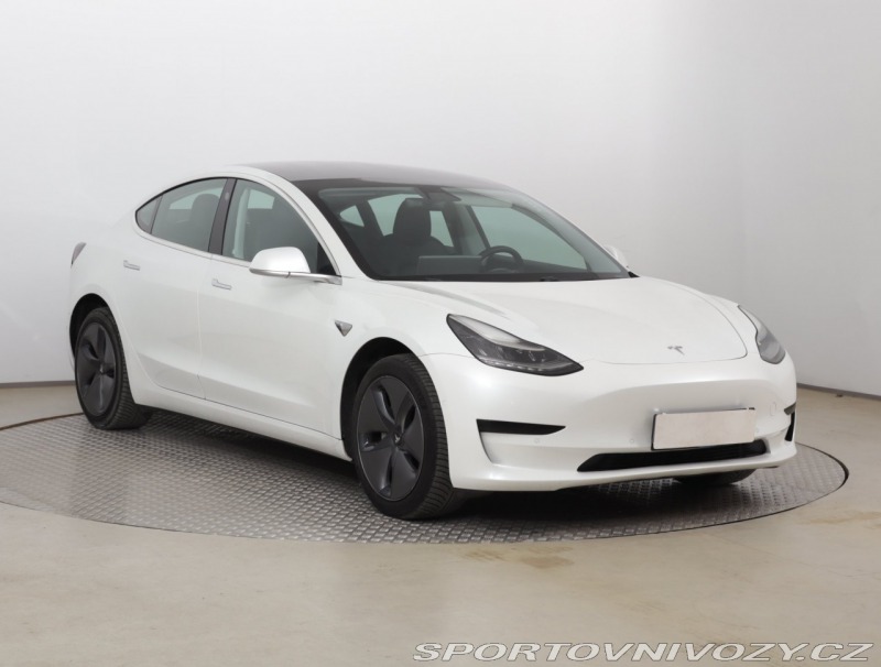 Tesla Model 3 Std Range Plus 52kWh