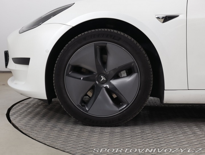Tesla Model 3 Std Range Plus 52kWh 2020