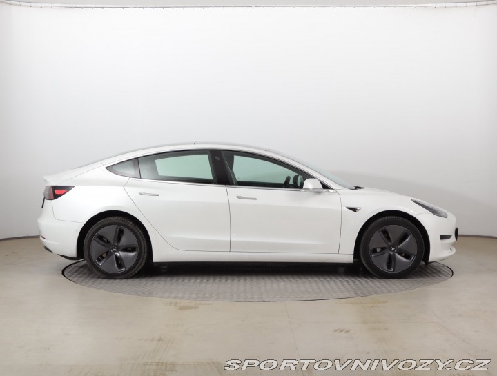 Tesla Model 3 Std Range Plus 52kWh 2020