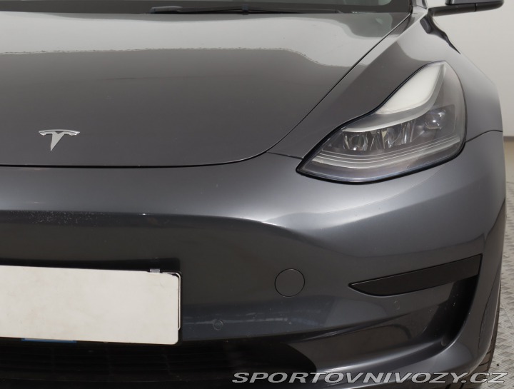 Tesla Model 3 Standard Range 60kW 2021