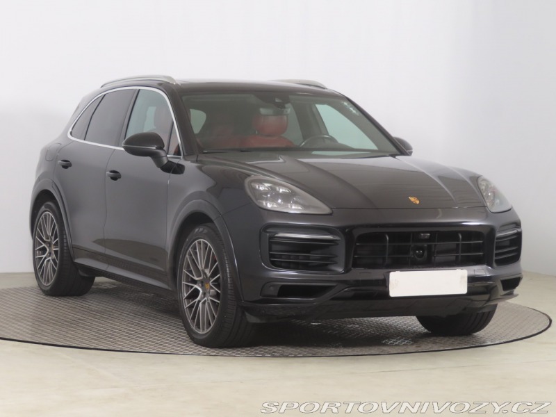 Porsche Cayenne V6