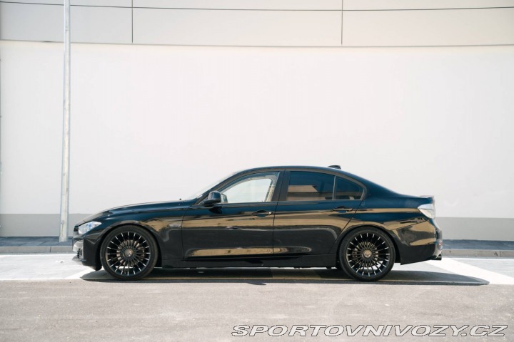 BMW 3 328i A/T 2013