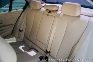 BMW 3 328i A/T 2013