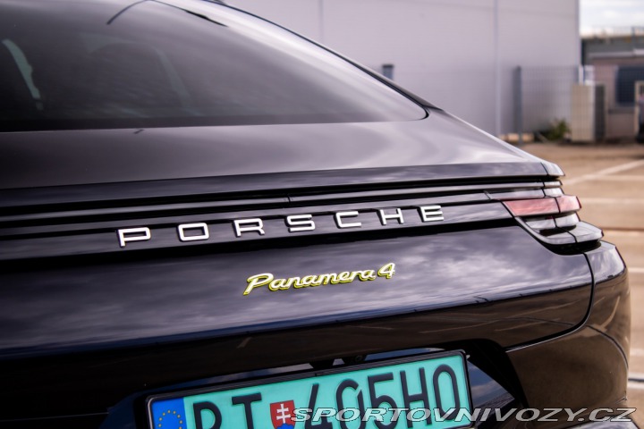 Porsche Panamera 4 E-Hybrid 4x4 A/T 2018